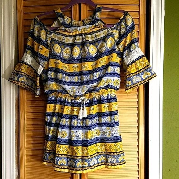 My Michelle Girl szL off the shoulder short romper - Picture 1 of 8